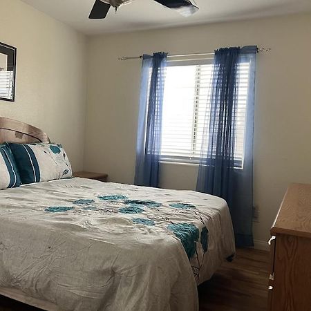 Vic'S 3 Bedroom 4Beds & Pool Centrally Located! Лас-Вегас Экстерьер фото